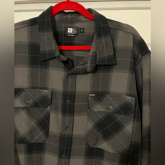 💥RIP CURL FLANNEL💥 - Picture 3 of 4